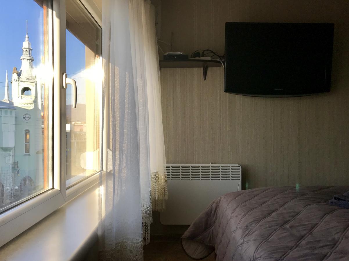 Panoramic View Top Floor Apartment In The City Center Mukatschewo Exterior foto